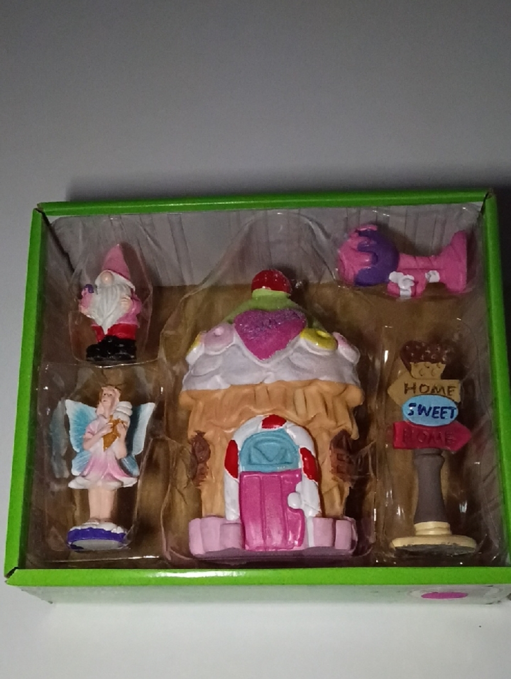 NIB Mini Fairy Garden Cupcake House Set 5pc Sweet Home Decor